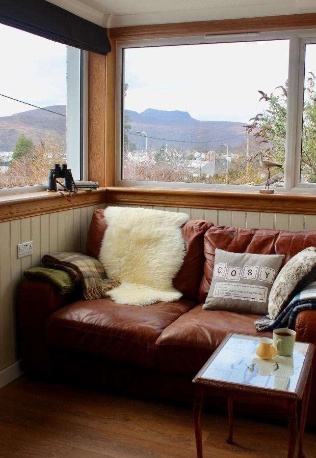 Bungalow 500 Bed And Breakfast Ullapool Exterior foto